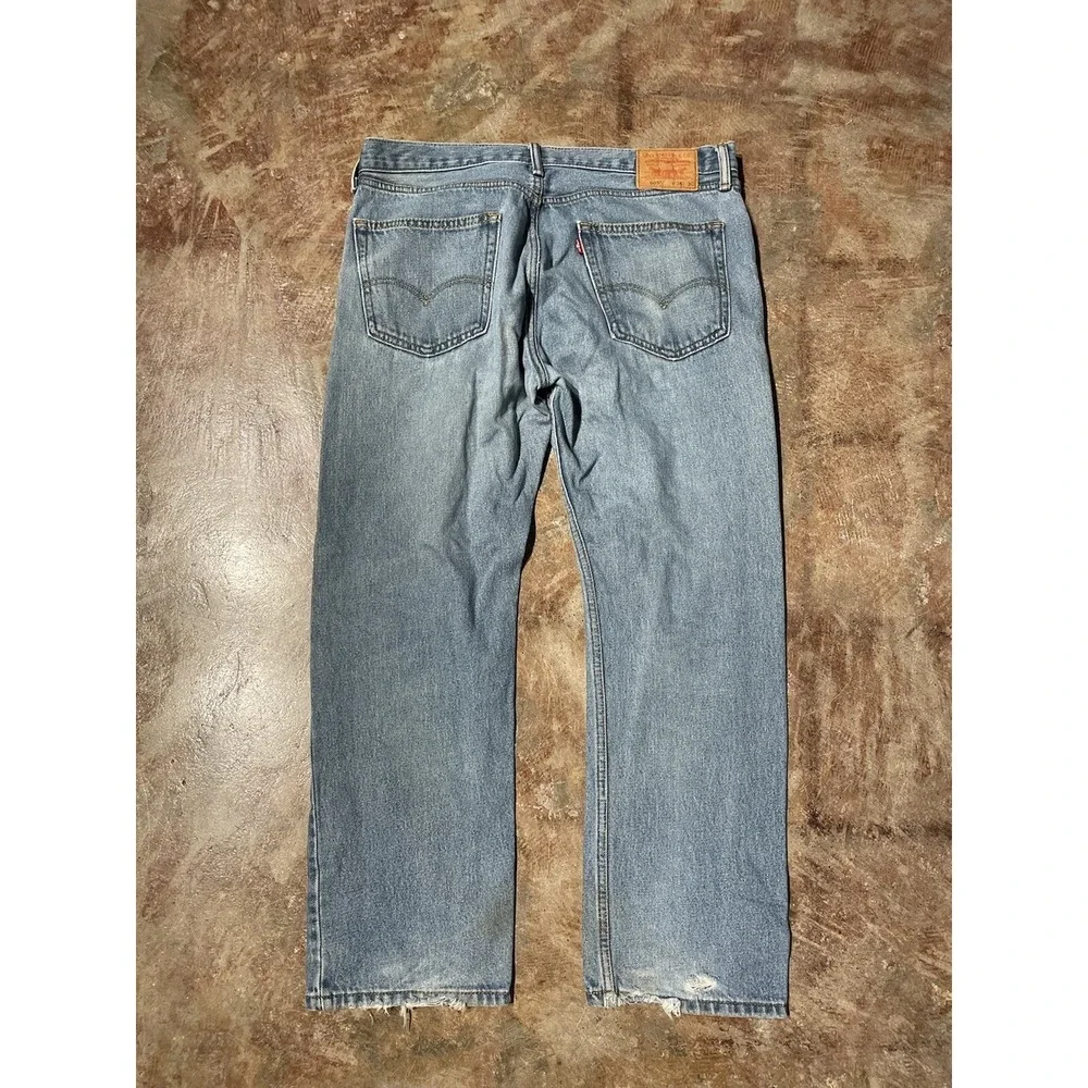 Vintage Levi's 505 Regular Fit Distressed Faded‎ Blue Denim Jeans 36W x 30L *